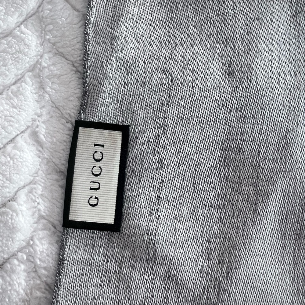 NWT Gucci grey two tone scarf - Picture 5 of 7